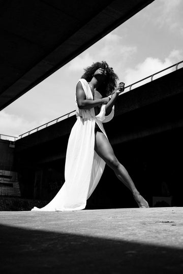 Graceful Urban Pose | Canvas