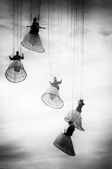 Hanging Performers Sky | Canvas
