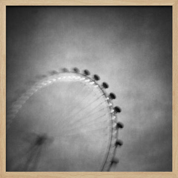 Dreamy London Eye | Poster - Wood Frame Interior