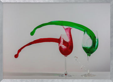 Vibrant Wine Splash | Poster - Silver Frame Interior