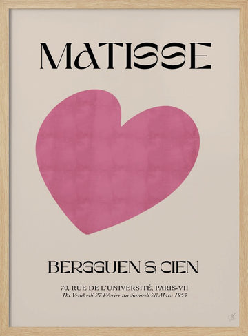 Minimal Pink Heart | Poster - Wood Frame Interior