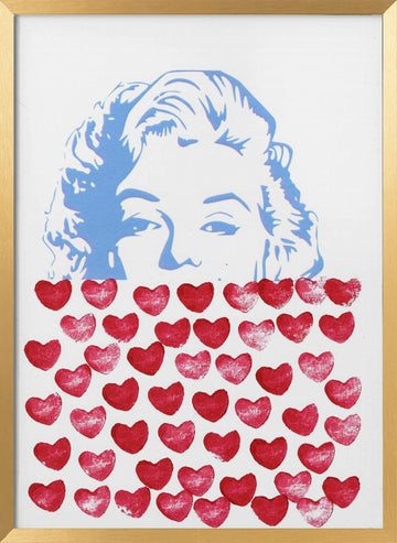Pop Art Marilyn Hearts | Poster - Gold Frame Interior