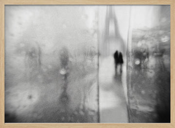 Blurred Paris Romance | Poster - Wood Frame Interior