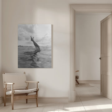 Graceful Legs Ocean Dip | Canvas - Room Interior 1