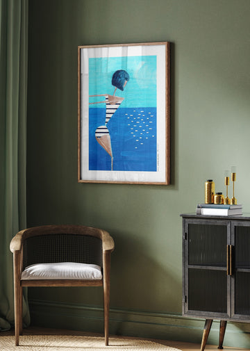 DIVING WOMAN | Poster - Room Interior 2