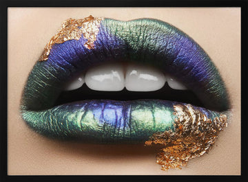 Iridescent Gold Lips | Poster - Black Metal Frame Interior