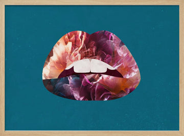Blooming Lips | Poster - Wood Frame Interior