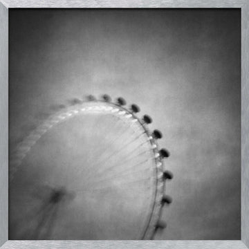 Dreamy London Eye | Poster - Silver Frame Interior