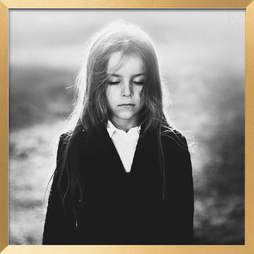 Peaceful Child Portrait | Poster - Gold Frame Interior