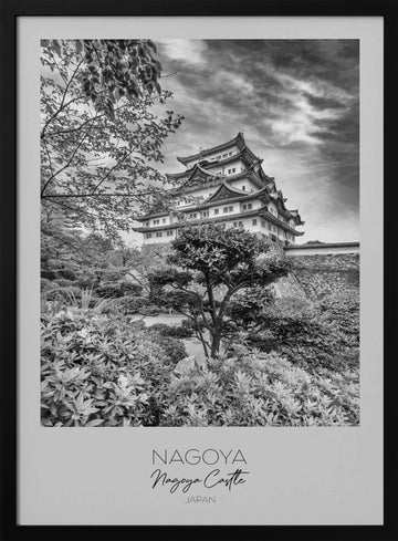 Historic Nagoya Castle | Poster - Black Metal Frame Interior