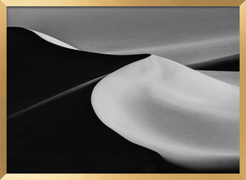Desert Sand Waves | Poster - Gold Frame Interior