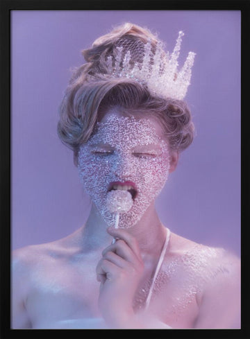Dreamy Glitter Queen | Poster - Black Metal Frame Interior