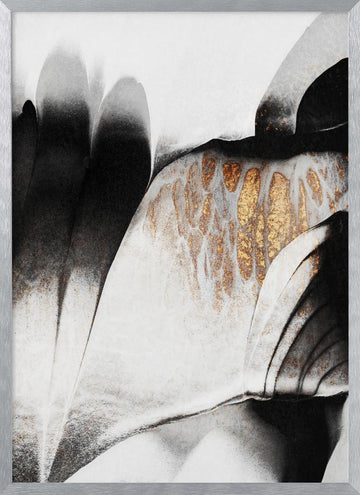 Fluid Gold Contrast | Poster - Silver Frame Interior