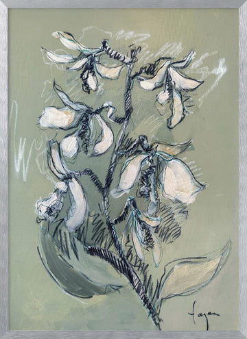 White Floral Sketch | Poster - Silver Frame Interior