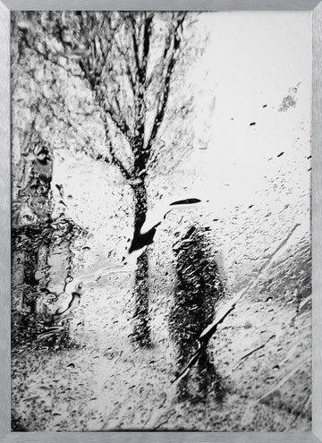 Rainy City Silhouette | Poster - Silver Frame Interior