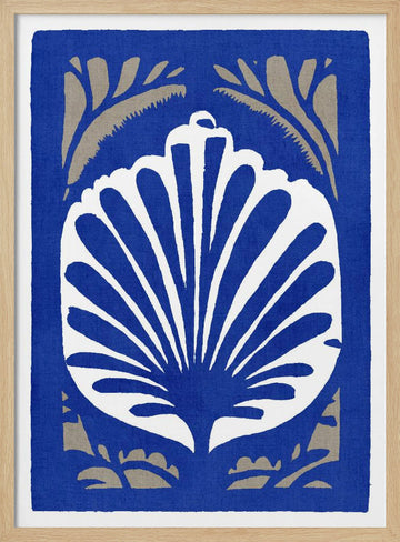 Elegant Blue Shell | Poster - Wood Frame Interior