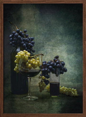 Rustic Wine Grapes | Poster - Walnut Frame Interior