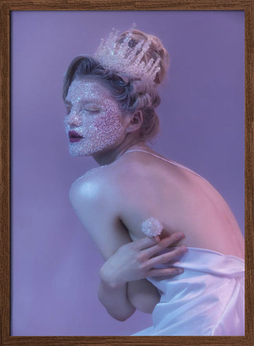 Sparkling Lavender Queen | Poster - Walnut Frame Interior