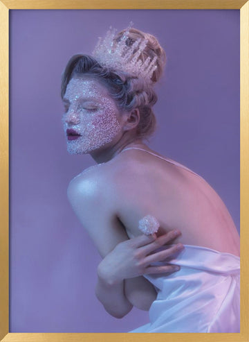 Sparkling Lavender Queen | Poster - Gold Frame Interior