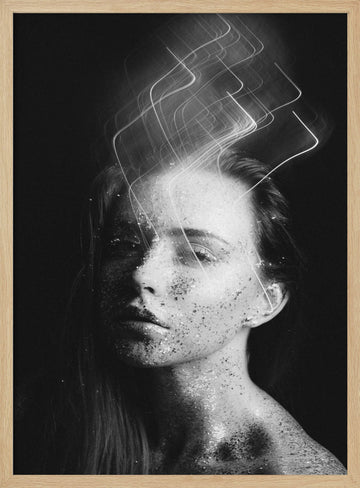 Ethereal Glitter Woman | Poster - Wood Frame Interior