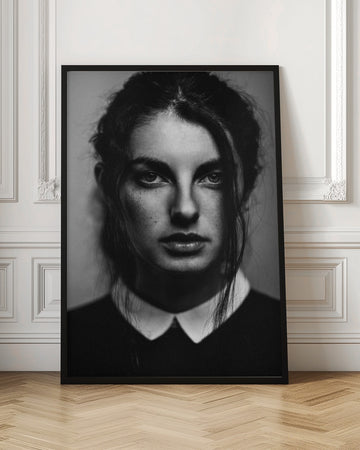 Intense Gaze Woman | Poster - Room Interior 1