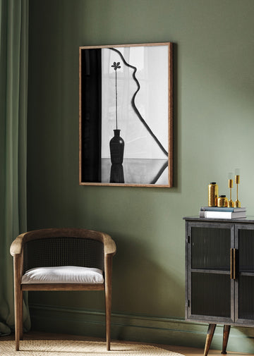 Elegant Profile Bloom | Poster - Room Interior 2