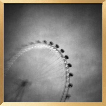 Dreamy London Eye | Poster - Gold Frame Interior