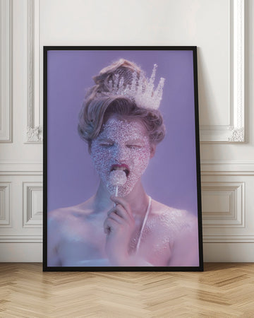 Dreamy Glitter Queen | Poster - Room Interior 1