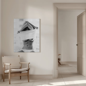 Hot [Simona] | Canvas - Room Interior 1