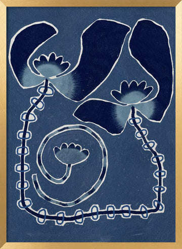 Delicate Bloom 13 | Poster - Gold Frame Interior