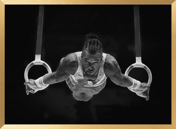 Focused Gymnast Power | Poster - Gold Frame Interior
