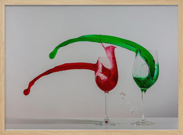 Vibrant Wine Splash | Poster - Wood Frame Interior