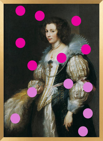 Elegant Lady with Pink Dots | Poster - Gold Frame Interior