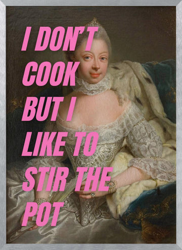 Sassy Queen Statement | Poster - Silver Frame Interior