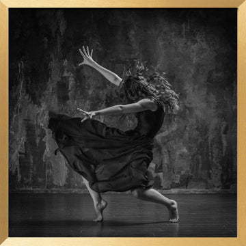 Expressive Dance Flow | Poster - Gold Frame Interior