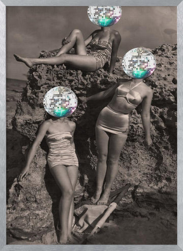 Disco Beach Glamour | Poster - Silver Frame Interior
