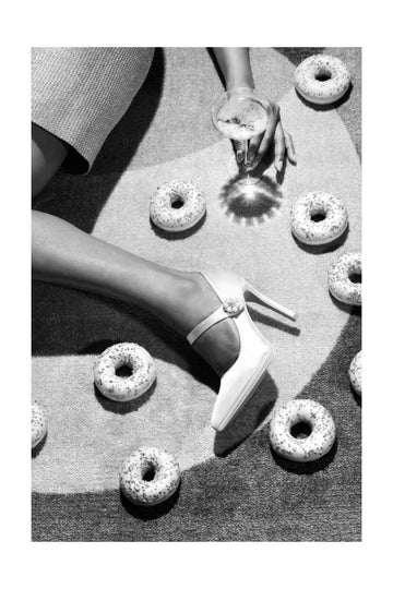 Chic Indulgence Scene | Poster - Passepartout