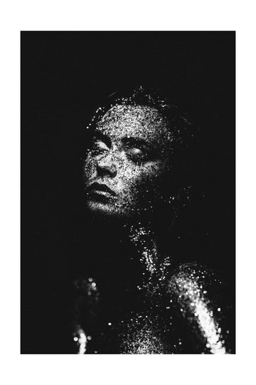 Glittering Woman Portrait | Poster - Passepartout