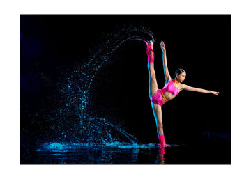 Dynamic Dance Water Splash | Poster - Passepartout