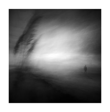 Lone Man Misty Horizon | Poster - Passepartout