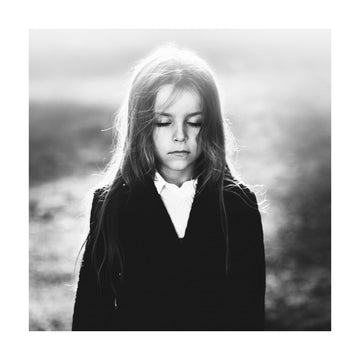 Peaceful Child Portrait | Poster - Passepartout